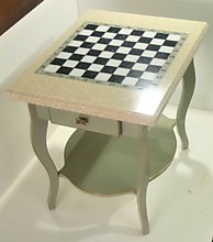 Шахматный журнальный столик 